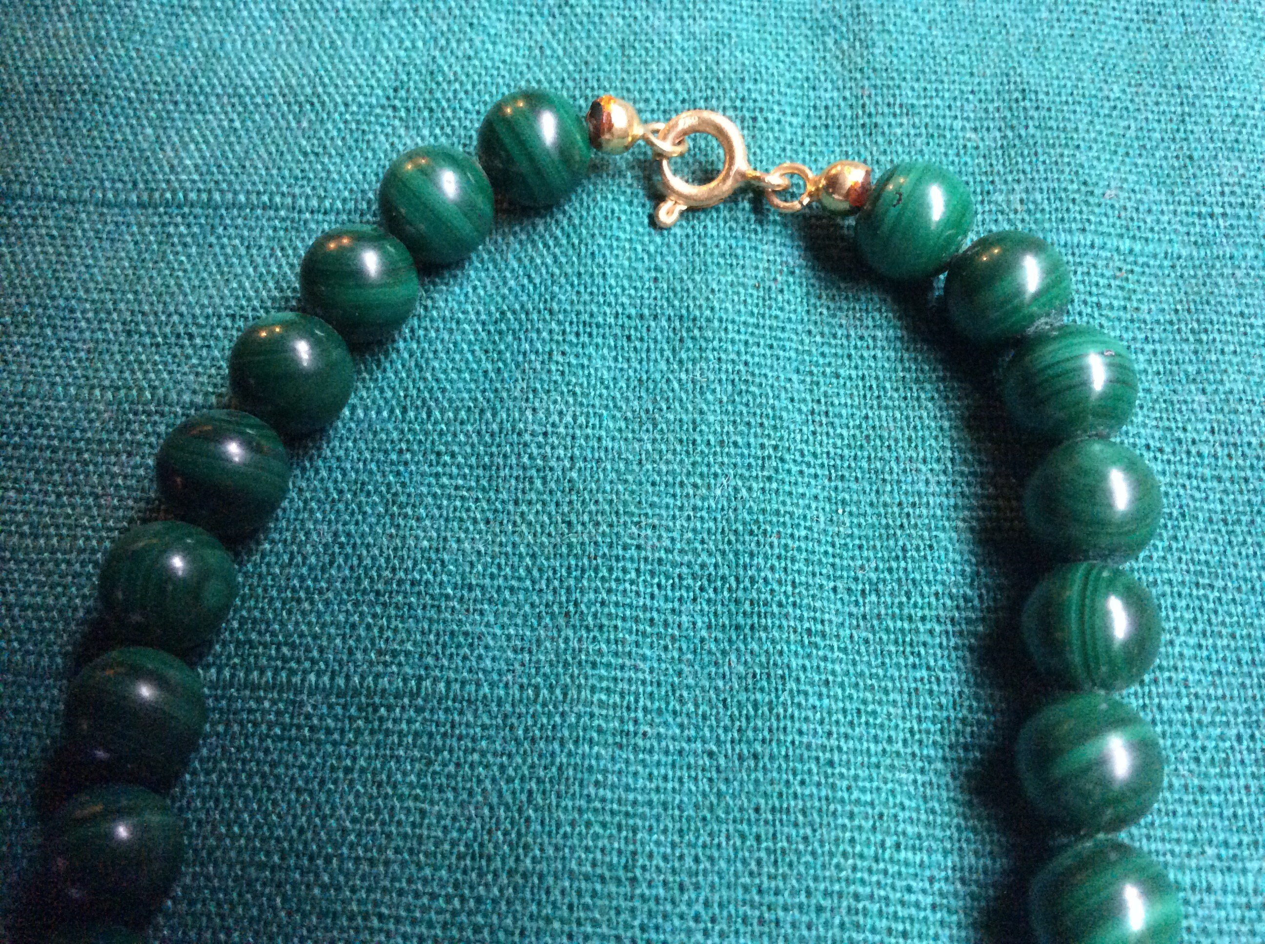 Vintage Malachite Bead Necklace With 18 Carat Gold Clasp Etsy UK