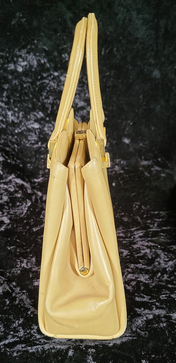 Vintage Koret Beige Calfskin Leather Handbag - image 4