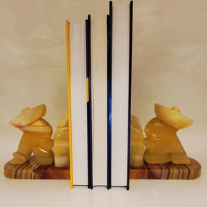 Vintage Alabaster Onyx &quot;Siesta&quot; Book Ends