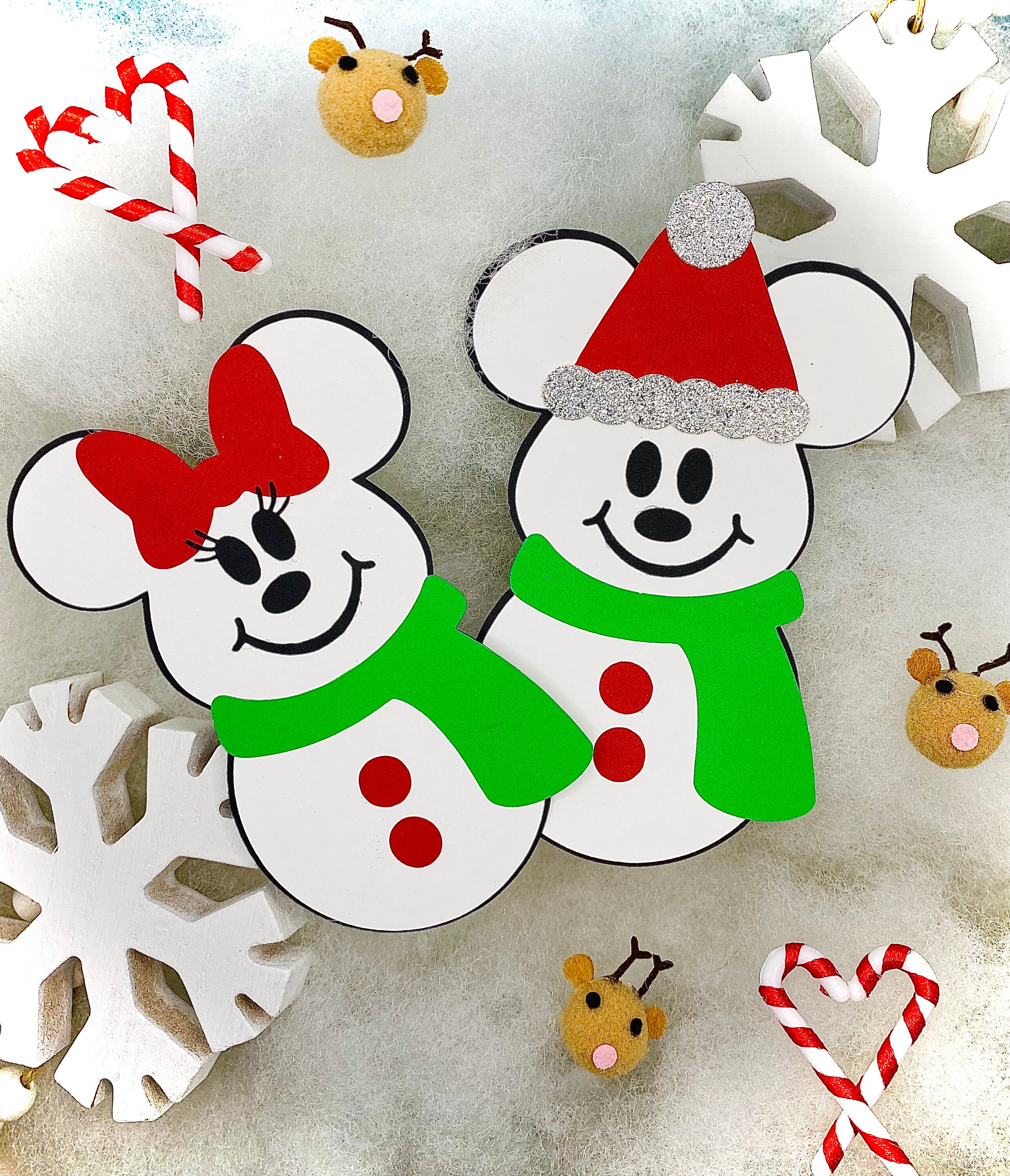 Mickey and Minnie Snowman Garland