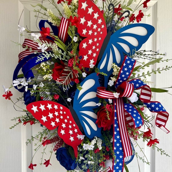 Patriotic American Butterflies Wreath, Patriotic Door Decor, 4th of July Wreath, Patriotic Wreath, America, USA Decor, Americana, Summer