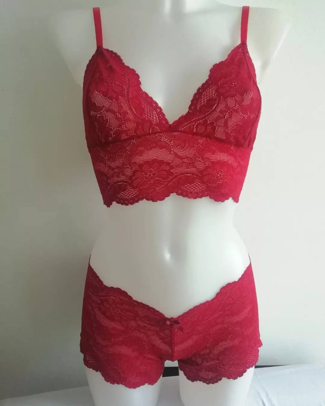 Red Lace Bralette Set Gift for Her Lace Lingerie Lace Bralette Set French  Knicker Lace Panty Lace Knickers Womens Gift Bra Set Girls Gift 
