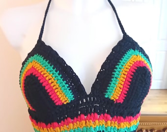Top corto all'uncinetto Rasta: reggiseno a fascia con colori giamaicani fatto a mano