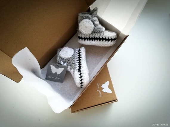 grey baby converse