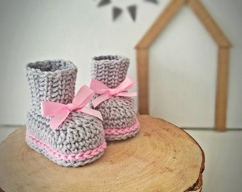 Crochet Grey Baby Girl Booties with Pink Bow