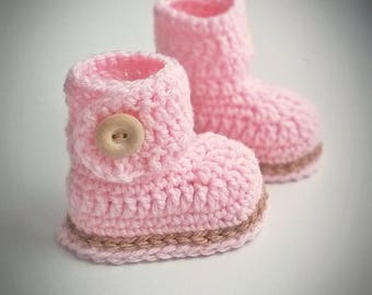 Crochet baby girl booties with wooden button, Pink baby girl shoes, Baby shower gift for girl