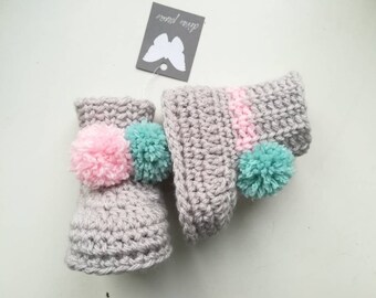 Crochet Baby Girl Pom Pom Booties, Baby Girl Shoes, Gray Baby Boots, Baby Shower Gift