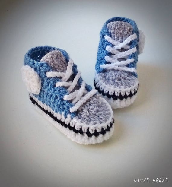 baby blue infant converse