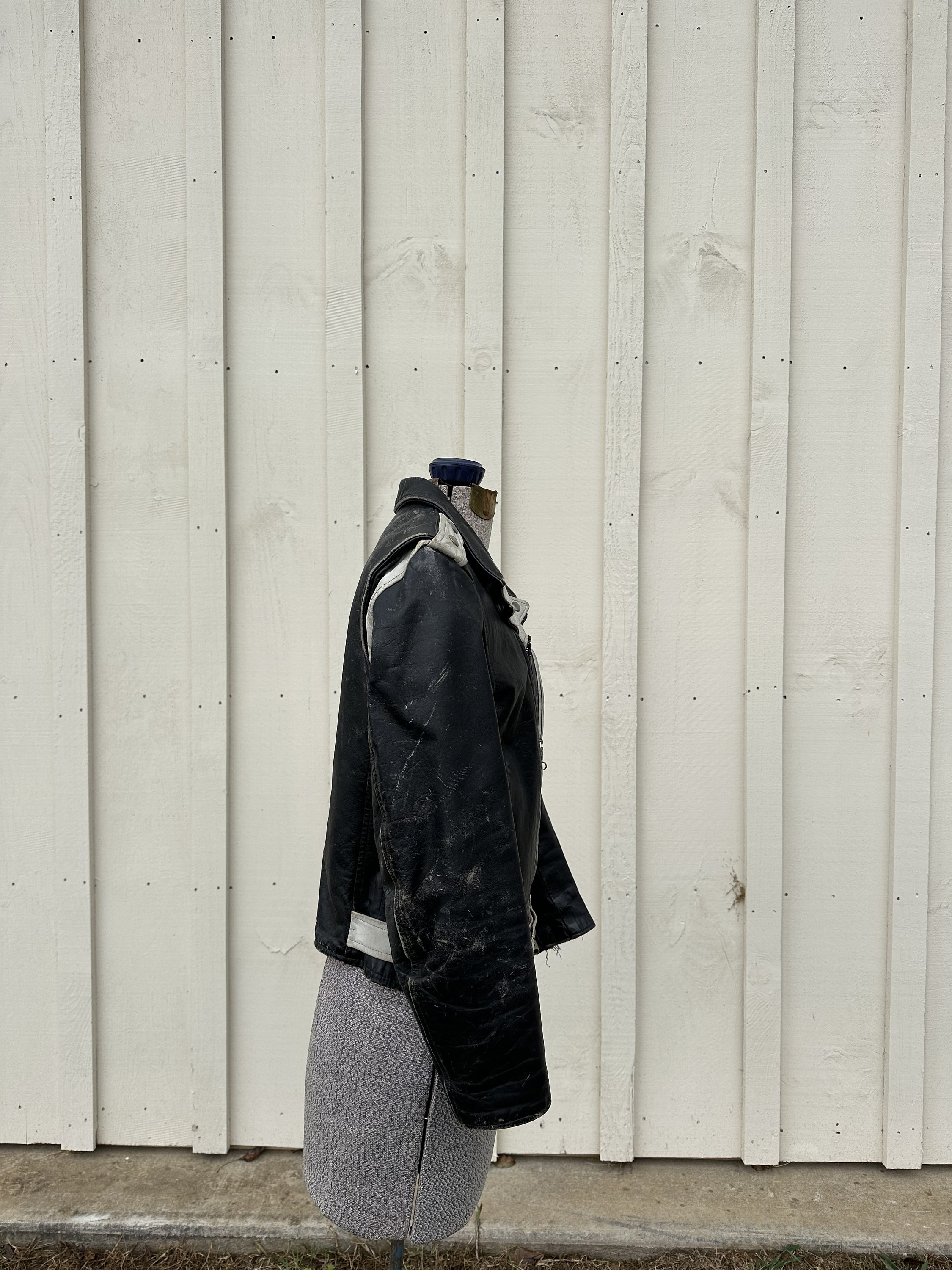 Vintage 1950s the Guidemaster by Wolf Leather Jacket Vintage 1950s the Guidemaster by Wolf Leather Jacket