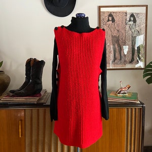 Vintage 1960s Mid Century Modern Hand Crocheted Mini Sweater Dress / Twiggy Shift Dress