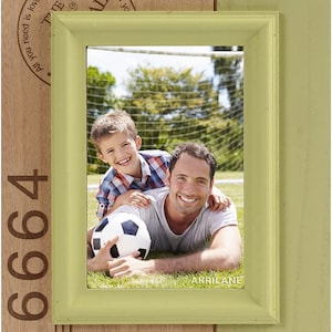 Wooden Picture Stylish Frame (4 X 6) - Vintage Look Style Photo Frame for Wall Mount & Wall Handing Table Top Stand Display for Home Décor
