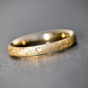 Golden engagement ring I proposal ring I stacking ring I heart ring