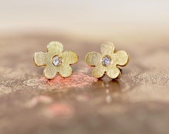 Golden stud earrings with diamonds FLORA