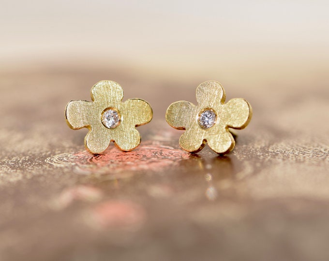 Golden earrings with diamonds FLORA