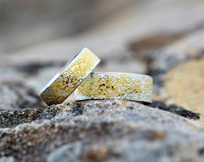 Wedding rings handmade with gold STARDUST