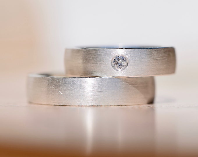 matt wedding rings with diamond