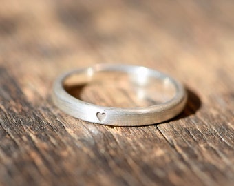 Bague de fiançailles en argent avec coeur