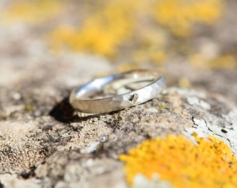 Bague de fiançailles en argent martelé avec coeur