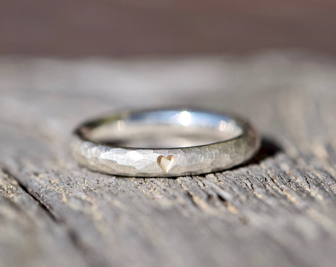 Silver engagement ring hammered with heart