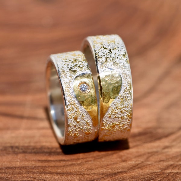 Wedding rings hand-forged from silver with HEART made of gold and brilliant MI CORAZÓN