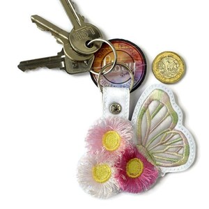 Butterfly and Flowers Key Fob, DIGITAL PATTERN, 3D flowers, Fringed Design, ITH, Embroidery Designs, Lisey Designs