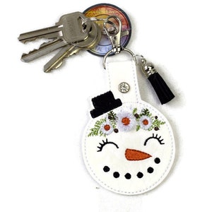 4x4 Snowman Key Fob, 3D fringed Flower, Christmas, Key Ring, ITH, Embroidery, Lisey Designs
