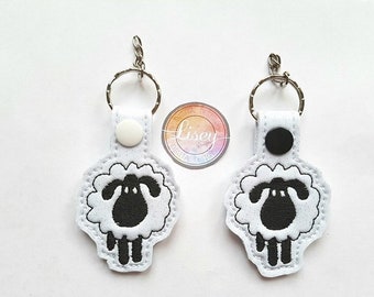 DIGITAL PATTERN, Sheep Key Fobs, Lisey Designs, Digital Embroidery, Embroidey File, Black and White Sheeps, 4x4 Hoop, ITH Design