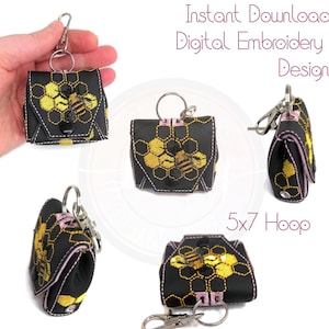 Small ITH Honey Bee Bag, Key ring, Smallest Size, Digital Embroidery Instant Download, Nik Naks, In The Hoop, 5x7 hoop