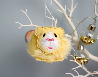DIGITAL PATTERN, Guinea Pig Pompom, ITH Guinea Pig, Hanging Decorations, Pet Pompom, Digital file, Lisey Designs