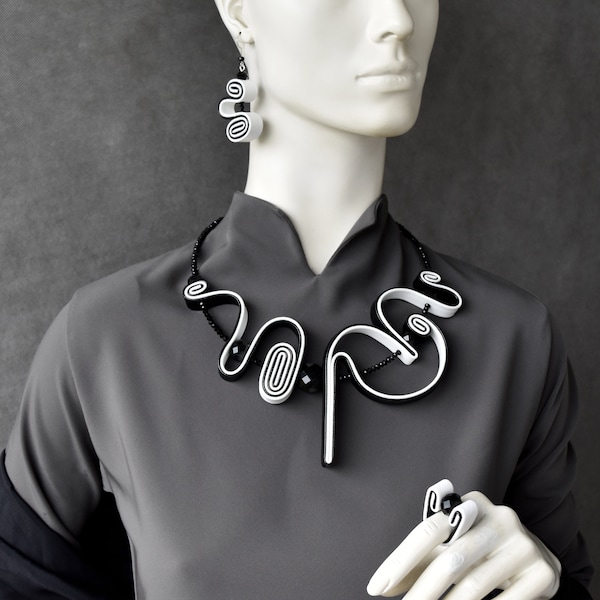 Avant garde black and white collar or set by your choice. Unusual artistic playful short necklace, Contemporary necklace, Bohemian jewelry