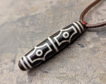 12 eye dzi pendant necklace natural genuine vintage Tibetan agate talisman amulet