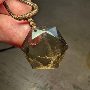 Rauchquarz Anhänger Halskette sechseckiger Stern natürlicher echter brasilianischer Rauchtopaz Edelstein David Stern Bild 9