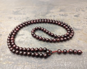 Collana mala di granato 108 grani di preghiera pietra preziosa rossa naturale estratta dalla terra