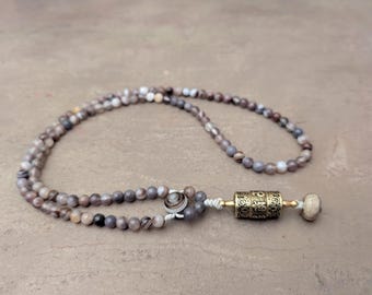 Tibetan Agate Mala Necklace Rosary 108 Beads and Buddhist Prayer Wheel Pendant