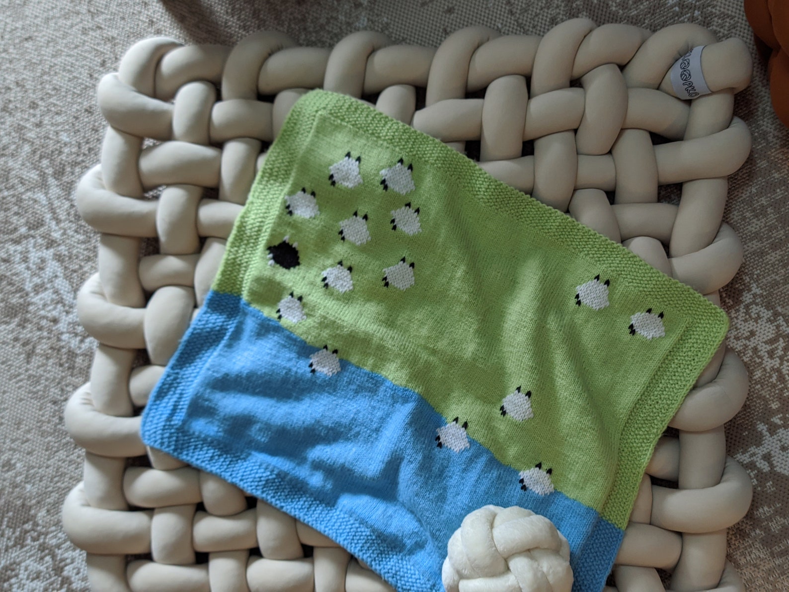 Knitted Sheep Designed Wool Baby Blanket Lamb Baby Blanket Etsy