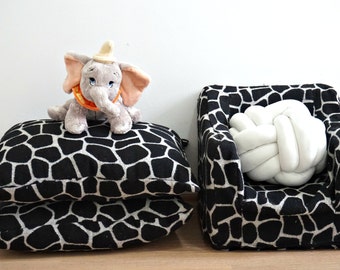 White knot cushion - express shipping!