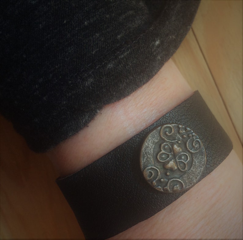 Bracelet Real Leather Gothic Leather Bracet Black Charm Black Charm Black Charm