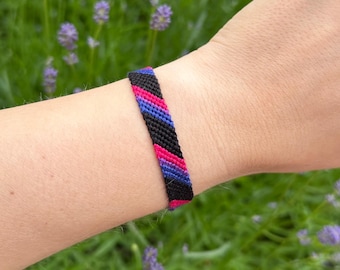 Bisexual pride bracelet, bi flag and black, gift for LGBTQ+ women men of child