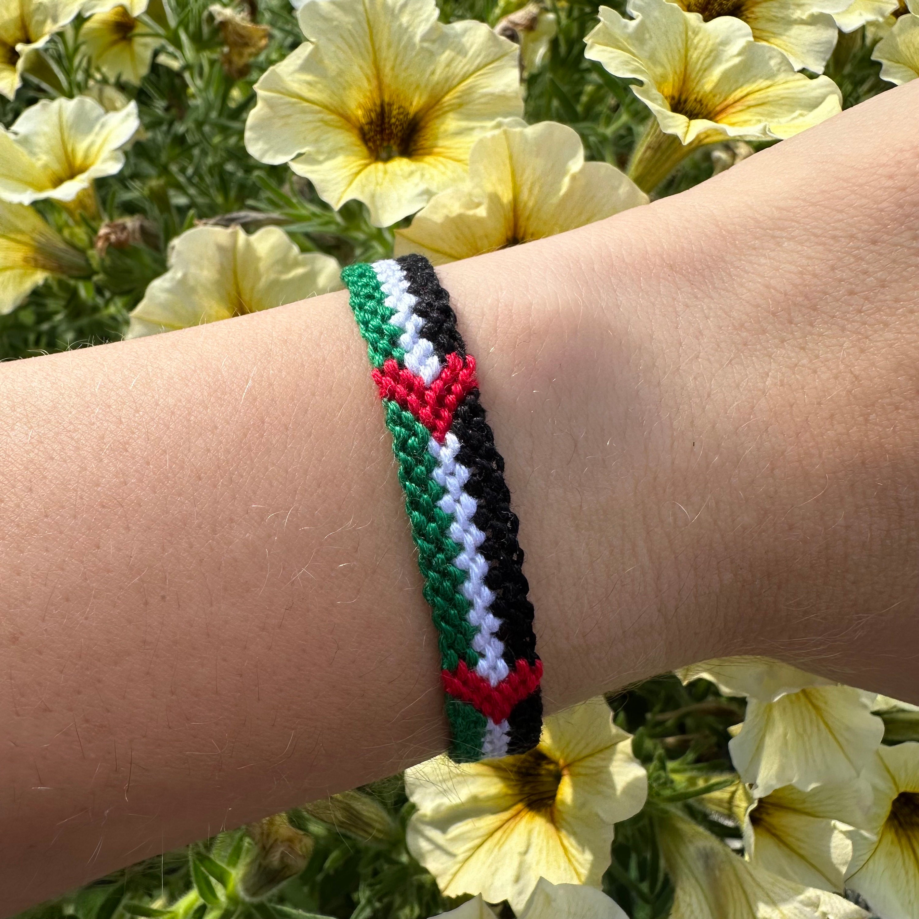 Bracciale Con Bandiera Palestinese: Bracciale In Cotone Fatto A Mano Nei Colori Rosso, Nero, Bianco E Verde, Donazione Di Beneficenza Da Ogni Vendita - Italia - Foto 11