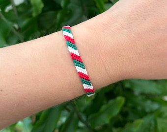 ITALY flag Friendship bracelet colors, handmade thread bracelet green white red, adjustable friendship gift