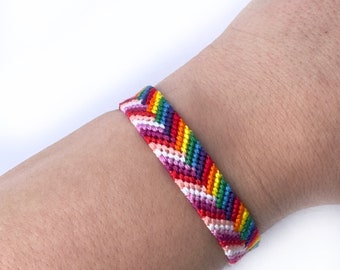 LGBT friendship bracelet, gay and lesbian two in one bracelet, lesbian flag bracelet, wlw bracelet, lgbtq knotted armband, les jewelry