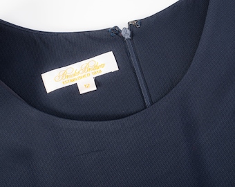 Vestido clásico sin mangas azul marino de Brooks Brothers, años 90