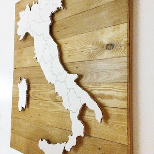 Carte d’Italie en bois et LED, carte d’Italie en bois faite à la main avec LED, carte d’Italie menée en bois faite à la main, table de mariage écologique, carte informatique