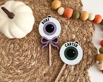 Halloween Eyeball Name Tags | Kids Halloween Name Tags