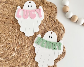 Personalized Ghost Name Tag | Custom Halloween Basket Tag | Acrylic Trick or Treat Bag Label | Cute Halloween Party Favor