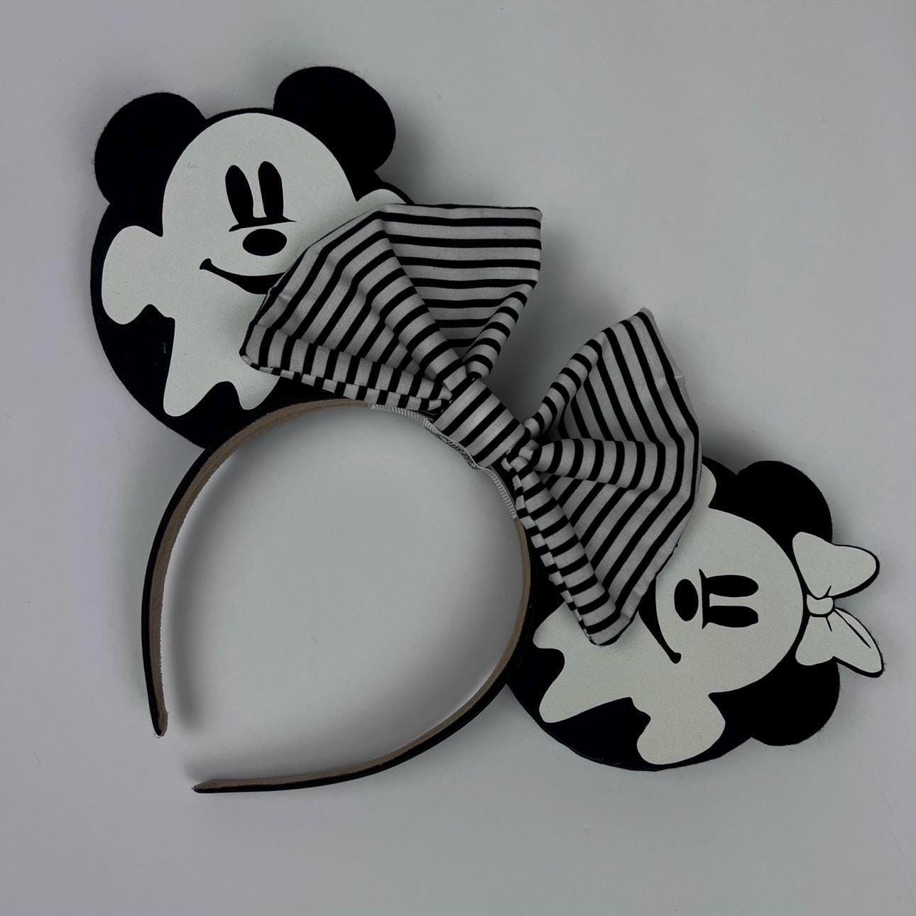 Minnie Glow in the Dark Ghost Ears The Mickey & Minnie Floral Ghost Glow Ears are now available  main image 4