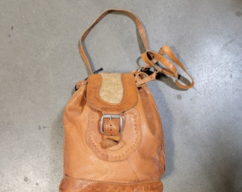 VTG Hand Tooled Leather Shoulder Crossbody Bag Purse, Boho Saddle Flap