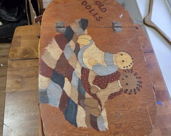 Vintage 1950s Redmon Large Picnic Basket - Diamond Weave with Custom "Old Dolls"