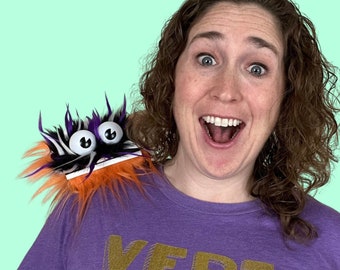 Yappy Scrappy Puppet - Magnetic Shoulder Monster - Novelty Puppets!