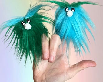 Waggle Finger Puppets - Furry Monsters